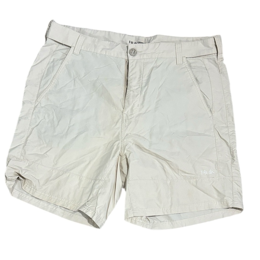 Huk Fishing Men's Tan Flat Front Shorts